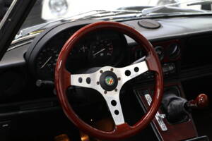 Bild 22/32 von Alfa Romeo 2.0 Spider (1989)