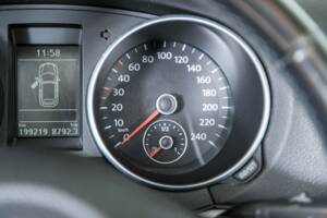 Bild 17/50 von Volkswagen Golf VI 1.2 TSI (2012)