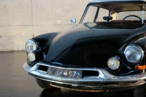 Bild 8/46 von Citroën ID 19 (1962)