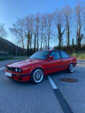 Image 99/180 de BMW 316i (1989)