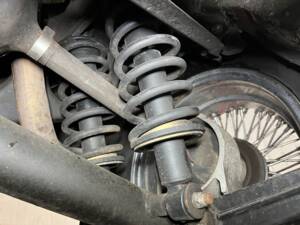 Image 44/47 of Jaguar XJ 6 C 4.2 (1976)
