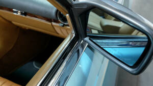 Immagine 11/42 di Mercedes-Benz 560 SL (1989)