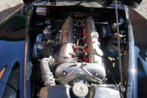 Image 24/26 of Jaguar XK 140 SE FHC (1955)