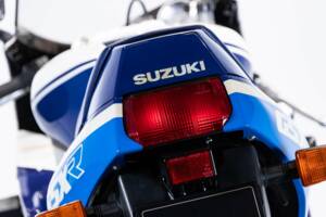 Bild 15/50 von Suzuki DUMMY (1988)