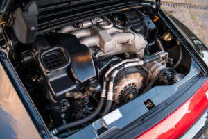 Bild 34/34 von Porsche 911 Carrera (1997)
