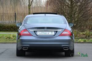 Bild 4/50 von Mercedes-Benz CLS 350 CGI (2008)