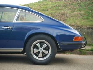 Image 9/9 of Porsche 911 2.2 S (1970)