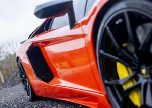 Image 23/47 de Lamborghini Aventador LP 700-4 (2013)