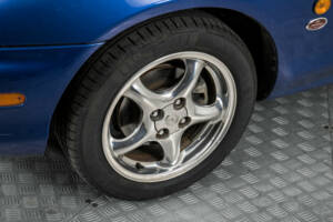Imagen 23/50 de Mazda MX-5 1.8 (1999)