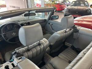 Bild 16/21 von Mercedes-Benz 380 SL (1984)
