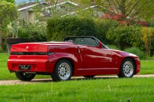 Image 7/50 of Alfa Romeo RZ (1993)