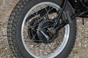 Immagine 5/23 di Yamaha DT 400 (1978)