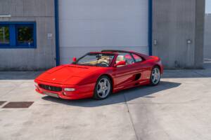 Bild 2/100 von Ferrari F 355 F1 GTS (1998)