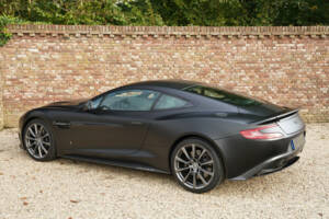 Image 12/50 de Aston Martin Vanquish (2017)