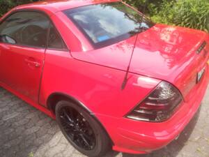 Image 24/25 of Mercedes-Benz SLK 320 (2003)