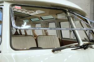 Bild 17/24 von Volkswagen T1 Brasil 1.6 (1975)