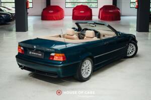 Immagine 7/24 di BMW 320i (1995)