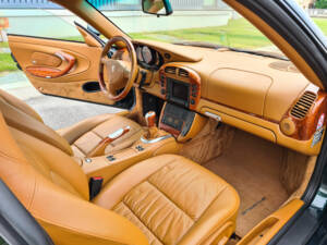 Image 11/25 of Porsche 911 Carrera (2002)