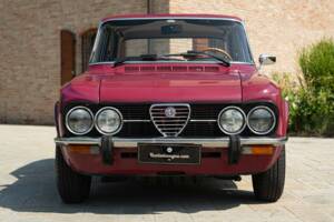 Immagine 3/50 di Alfa Romeo Giulia Nuova Super 1300 (1974)