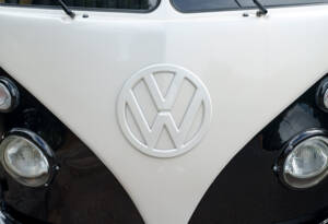 Image 7/29 of Volkswagen T1 Samba (1965)