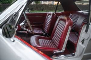 Image 20/53 of Ford Mustang 200 (1966)