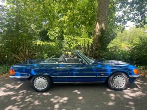 Imagen 5/50 de Mercedes-Benz 300 SL (1988)