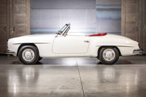 Image 10/32 de Mercedes-Benz 190 SL (1955)