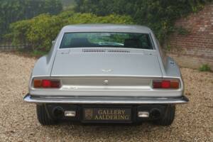 Bild 9/50 von Aston Martin V8 (1974)