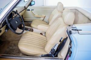Immagine 11/50 di Mercedes-Benz 450 SL (1978)