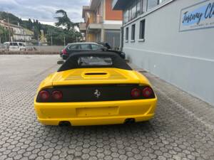 Afbeelding 11/26 van Ferrari F 355 Spider (1995)