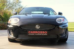 Image 11/50 of Jaguar XKR (2010)