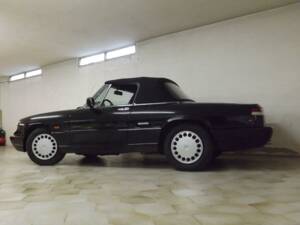 Bild 31/50 von Alfa Romeo 1.6 Spider (1991)