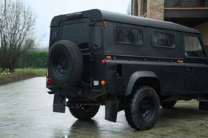 Bild 15/50 von Land Rover 90 (1985)