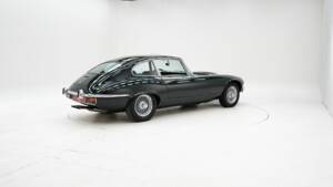 Image 2/15 de Jaguar Type E V12 (2+2) (1973)