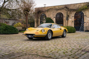 Image 3/25 de Ferrari Dino 246 GT (1970)