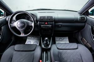 Afbeelding 10/28 van Audi S3 (1999)