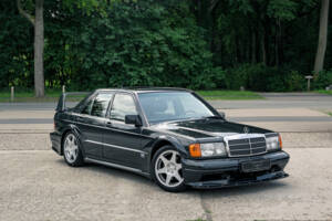 Bild 7/53 von Mercedes-Benz 190 E 2.5-16 (1991)