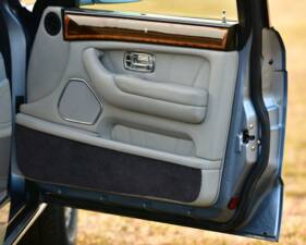 Image 28/50 of Rolls-Royce Silver Seraph (1998)