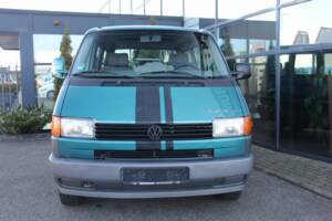 Imagen 3/8 de Volkswagen T4 Multivan 2.5 (1995)