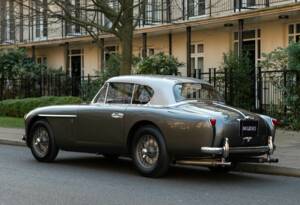 Bild 4/34 von Aston Martin DB 2&#x2F;4 Mk II (1957)