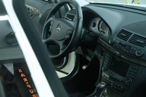 Bild 30/50 von Mercedes-Benz E 500 (2007)