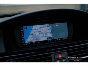 Image 29/32 de BMW 335i (2008)