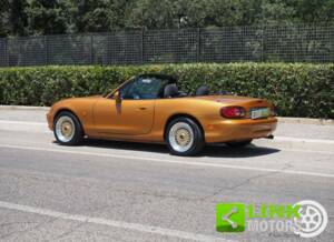 Afbeelding 8/10 van Mazda MX-5 1.6 (2000)