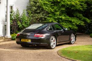 Immagine 29/37 di Porsche 911 Carrera S (2006)