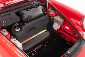 Immagine 29/34 di Porsche 911 Carrera RS (1992)