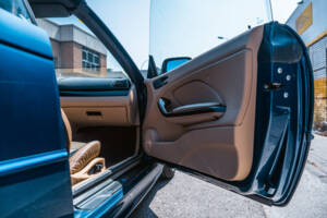 Imagen 19/37 de BMW 325Ci (2002)