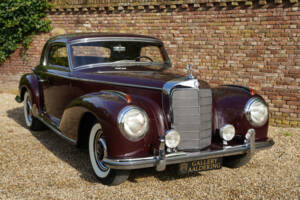 Image 44/50 of Mercedes-Benz 300 S (1953)