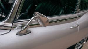 Bild 44/81 von Jaguar E-Type V12 (2+2) (1971)