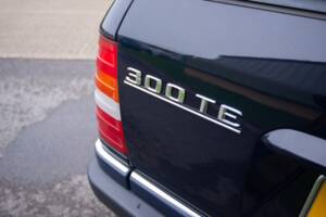 Bild 19/26 von Mercedes-Benz 300 TE (1992)