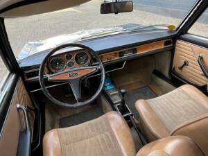 Image 60/88 of Audi 100 LS (1970)